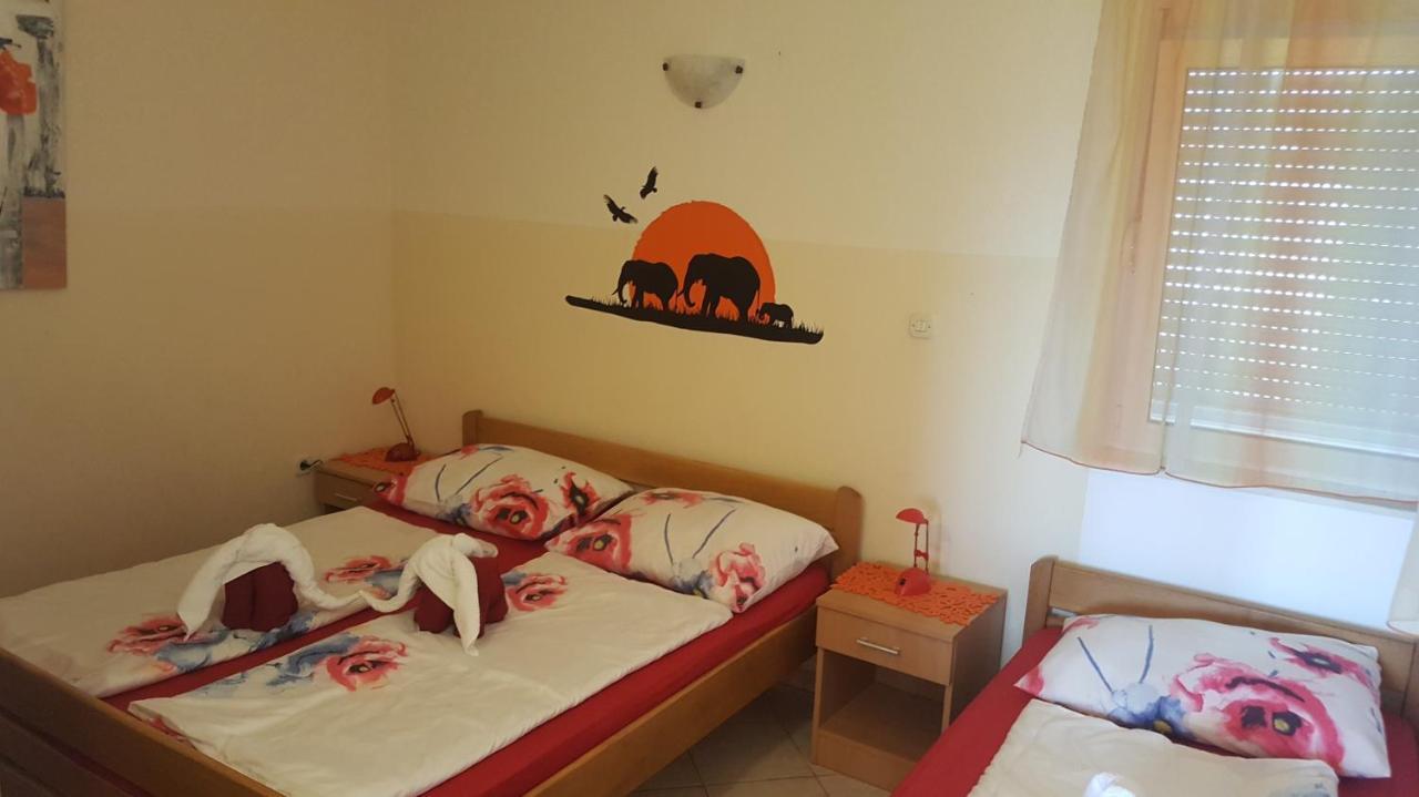 Apartments Jannine Biograd Na Moru Buitenkant foto