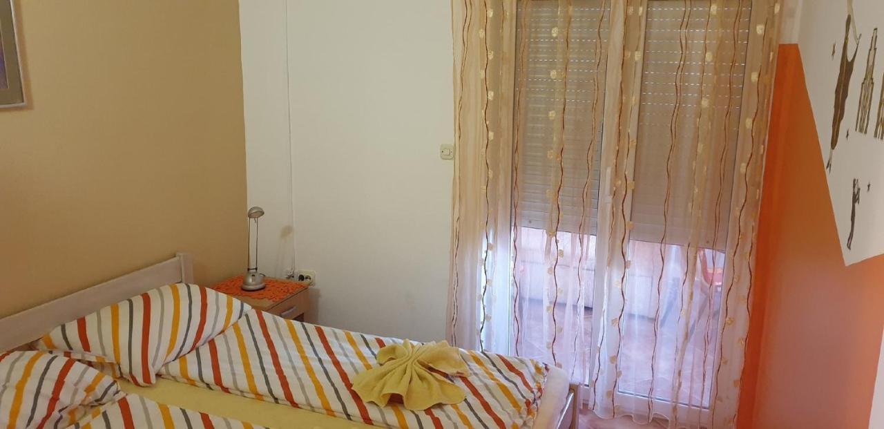 Apartments Jannine Biograd Na Moru Buitenkant foto