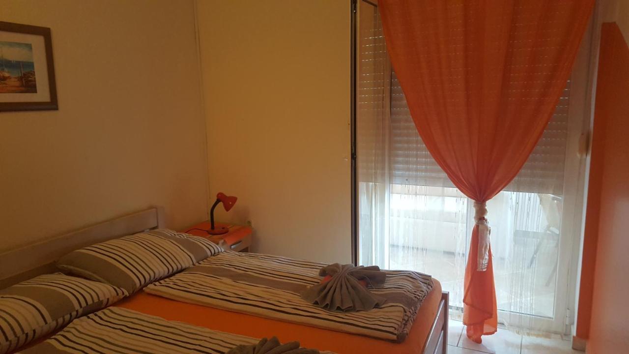 Apartments Jannine Biograd Na Moru Buitenkant foto