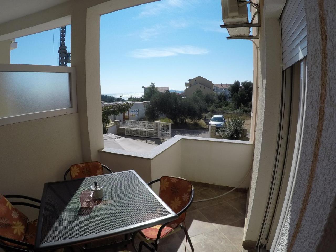 Apartments Jannine Biograd Na Moru Buitenkant foto